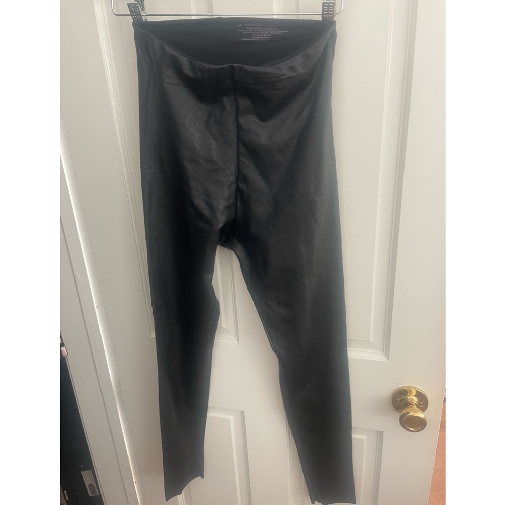 Commando Control Leggings Size Medium - image 6